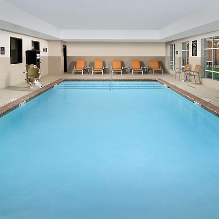 Homewood Suites By Hilton Kansas City Speedway Eksteriør billede