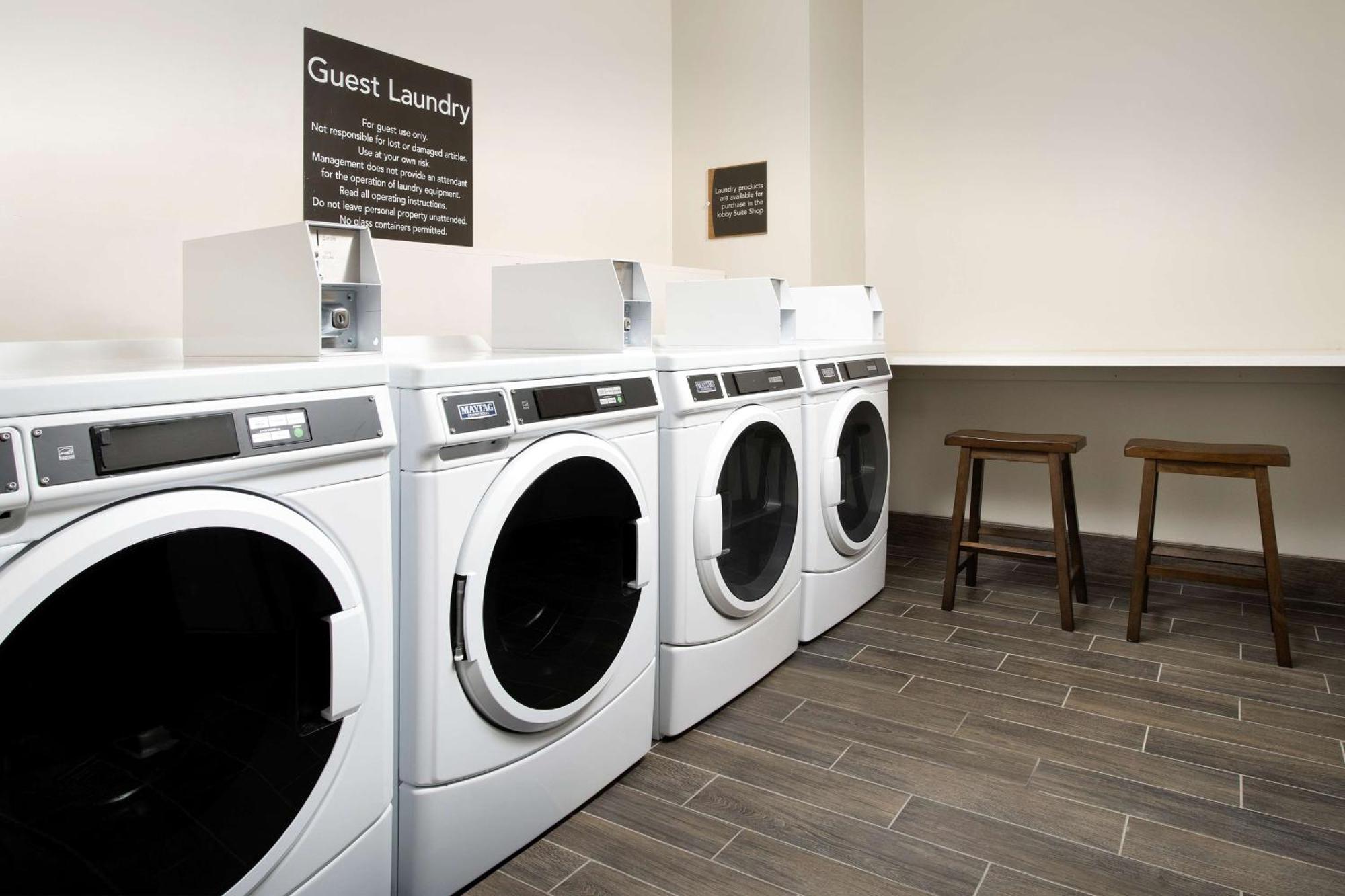 Homewood Suites By Hilton Kansas City Speedway Eksteriør billede